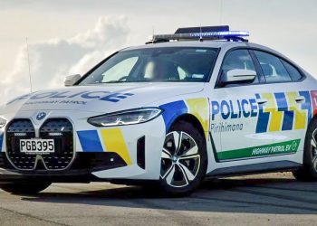 New Zealand Police BMW i4