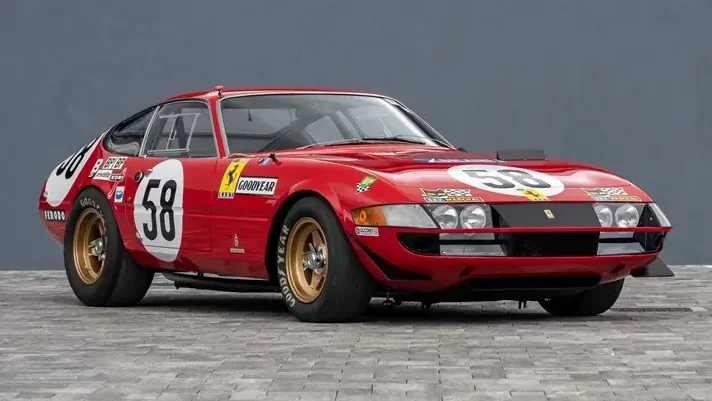 Ferrari 365 GTB/4 Daytona Competizione front three quarter view