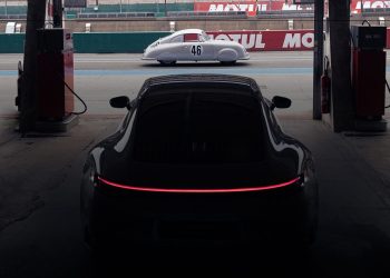 Special edition Porsche 911 teaser