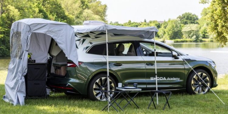 Skoda Roadiaq with camping tents