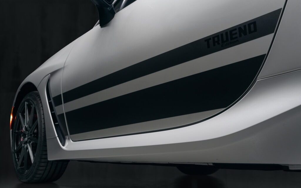 Toyota GR86 Trueno Edition side stripes