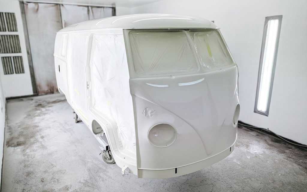 Fully electric Volkswagen Kombi painted body