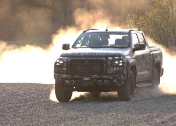 2024 Mitsubishi Triton driving on gravel road