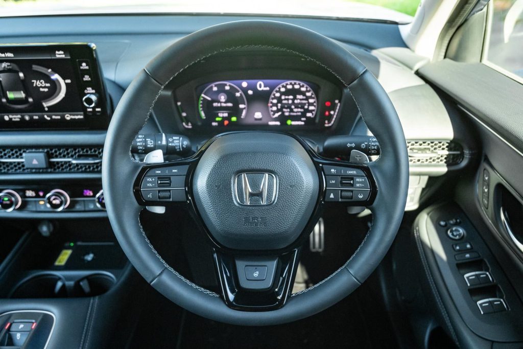 Steering wheel and heated steering wheel control of the 2023 ZR-V