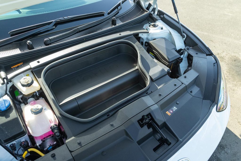 Front boot storage space in the IONIQ 6