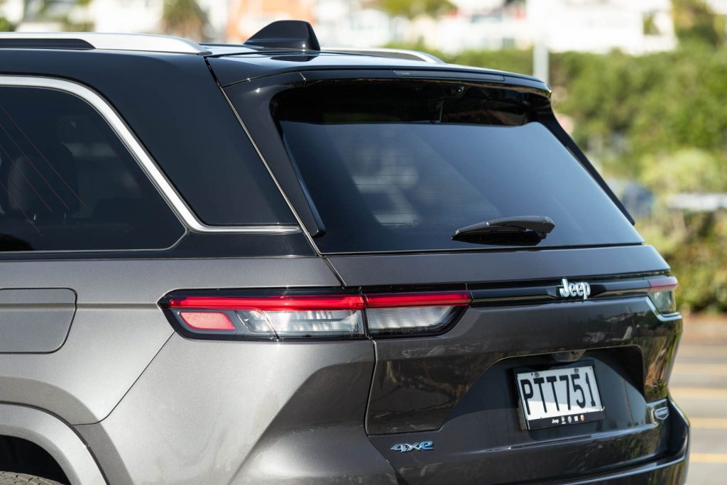 Rear styling detail of the Jeep Grand Cherokee 4xE