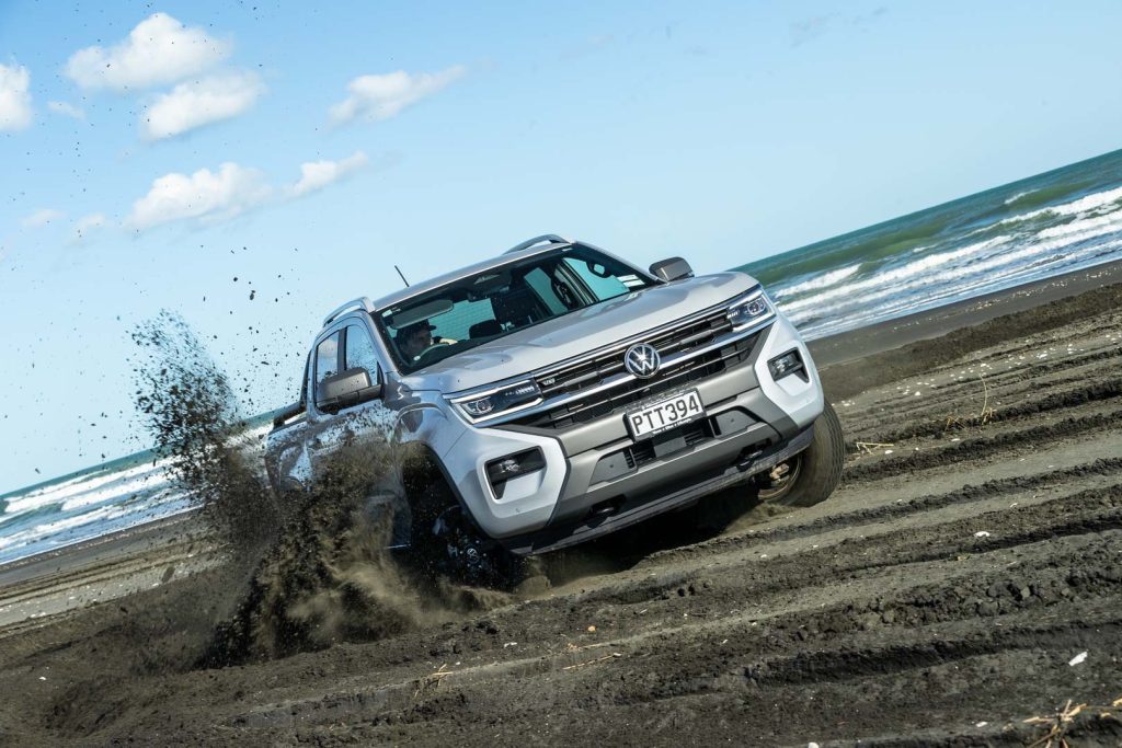 Volkswagen Amarok PanAmericana drifting in the sand