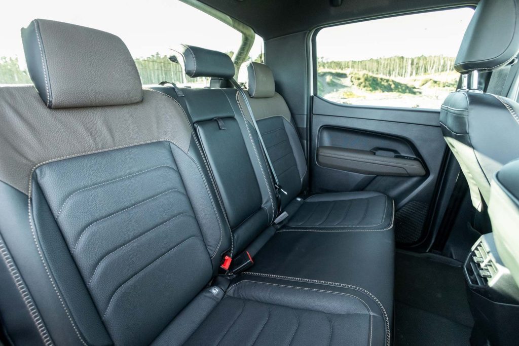 Rear seats in the VW Amarok PanAmericana