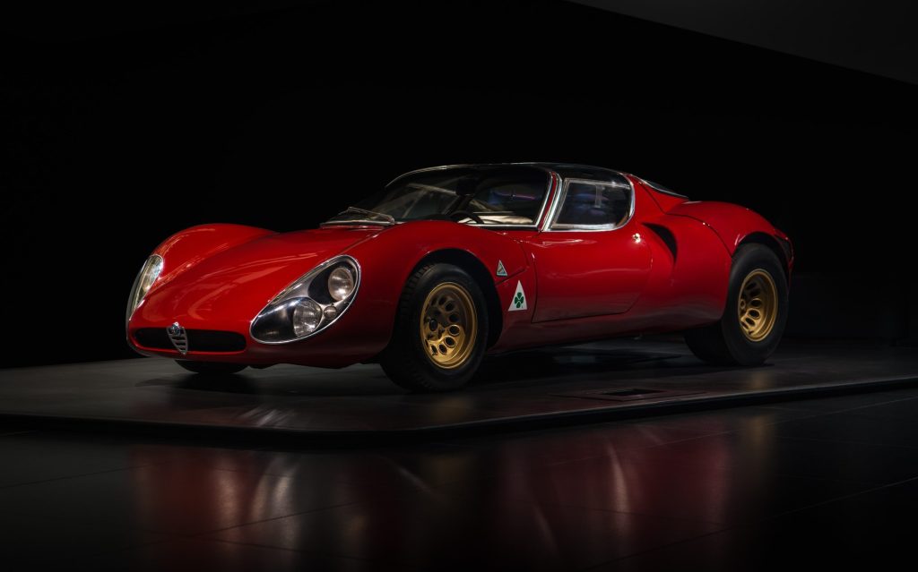 Alfa Romeo 33 Stradale front three quarter view