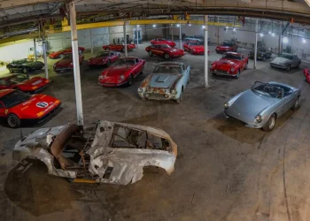 Ferrari barn find collection 2023