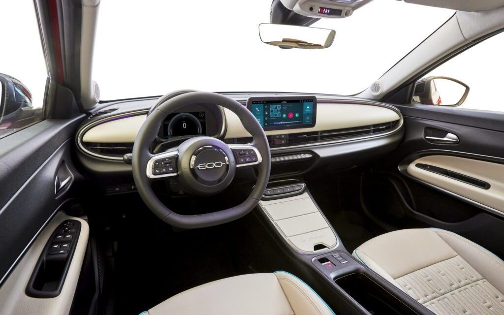Fiat 600e interior