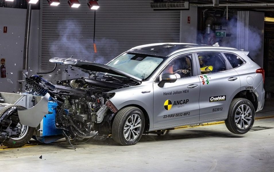 Haval Jolion Hybrid front crash test