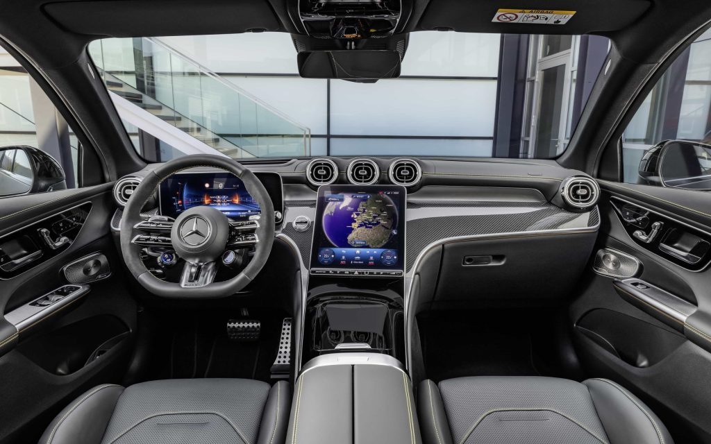 Mercedes-AMG GLC 63 S E Performance interior