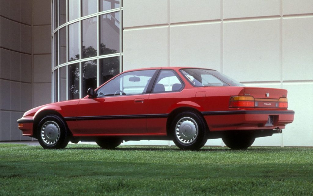 1988 Honda Prelude rear three quarter view