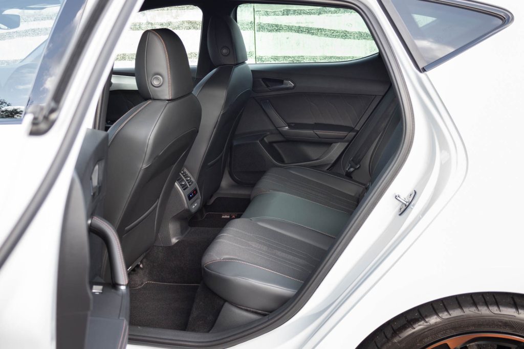 Rear seats of the new Cupra Leon V