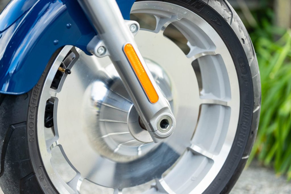 Harley-Davidson Fat Boy 114 billet wheel detail