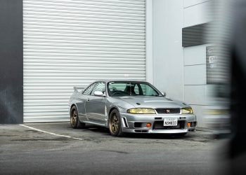 Nissan Skyline GTR R33 front quarter angle while parked