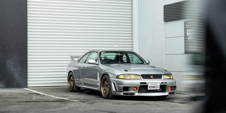 Nissan Skyline GTR R33 front quarter angle while parked