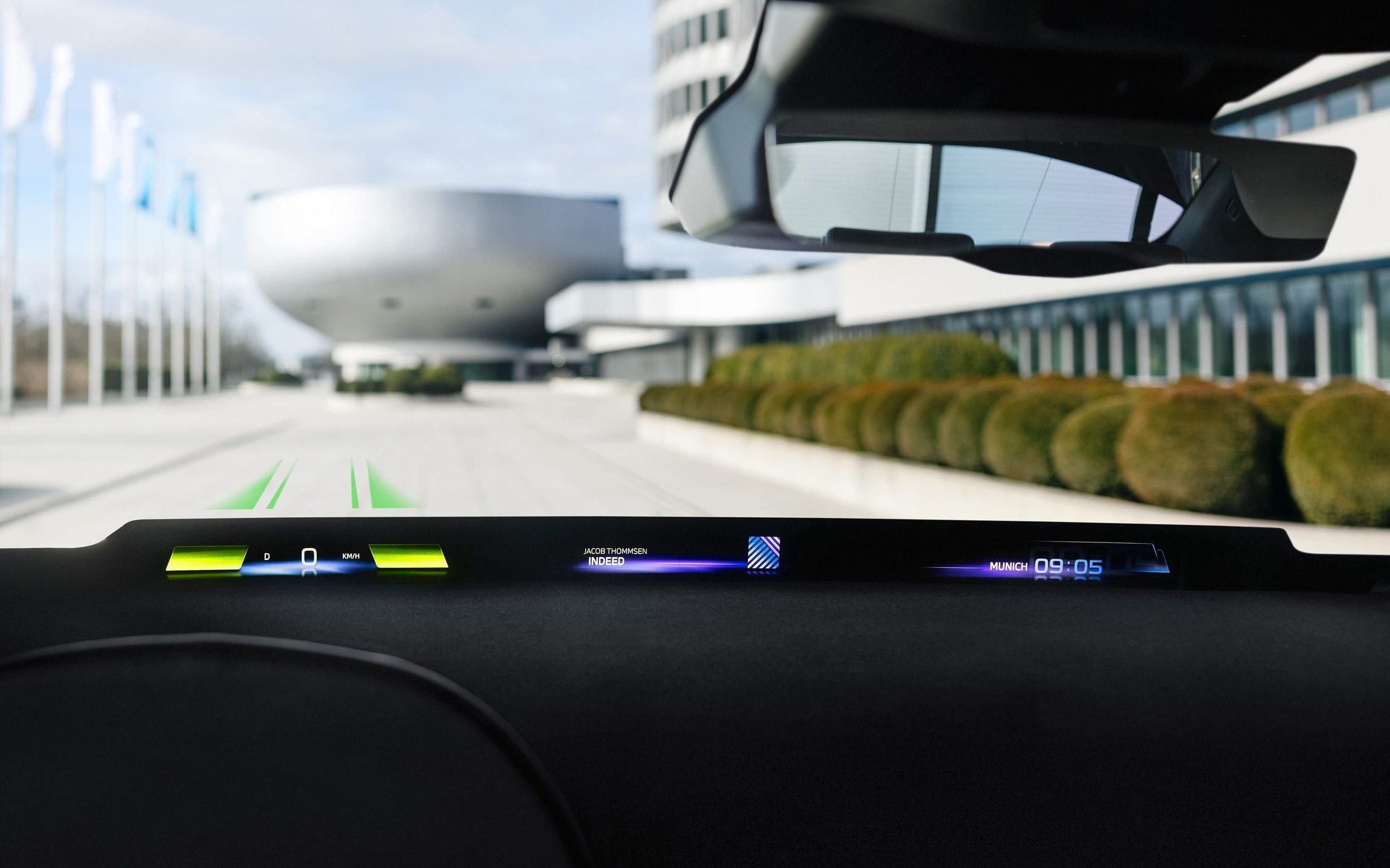 BMW Panoramic Vision head-up display on windscreen
