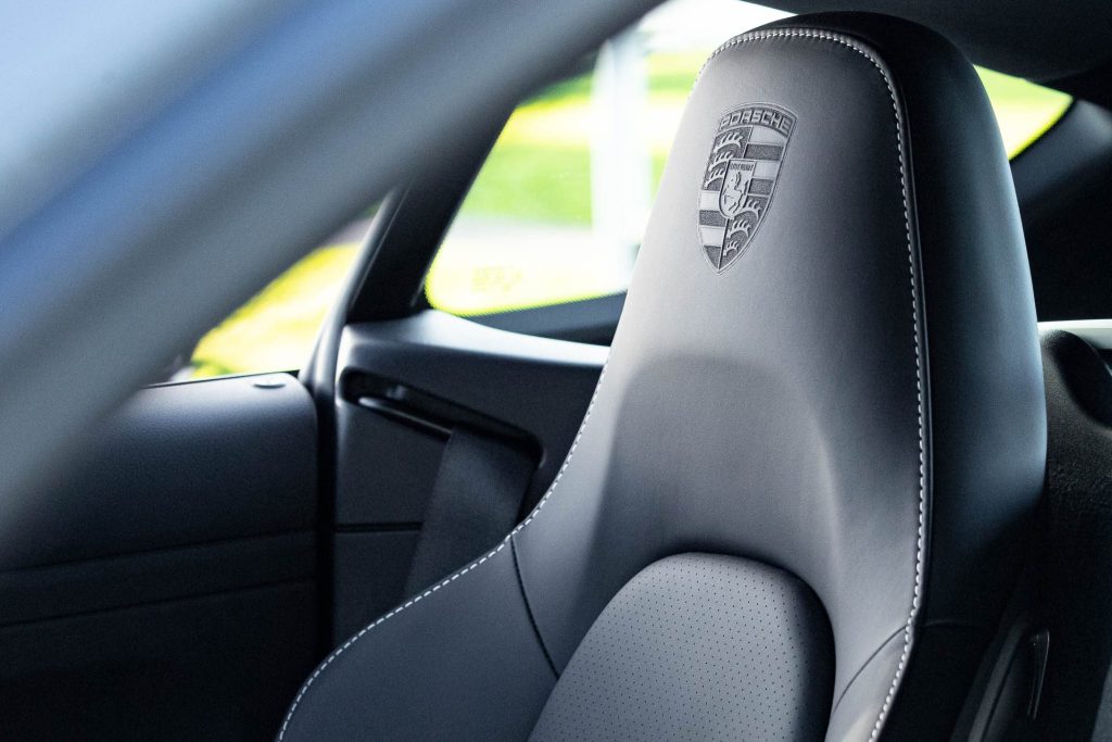 Seats of the Porsche 718 Cayman