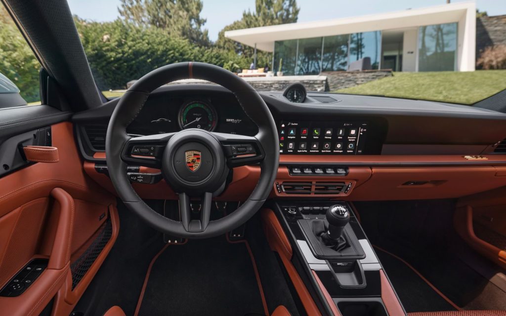 Porsche 911 S/T Heritage Design Package interior