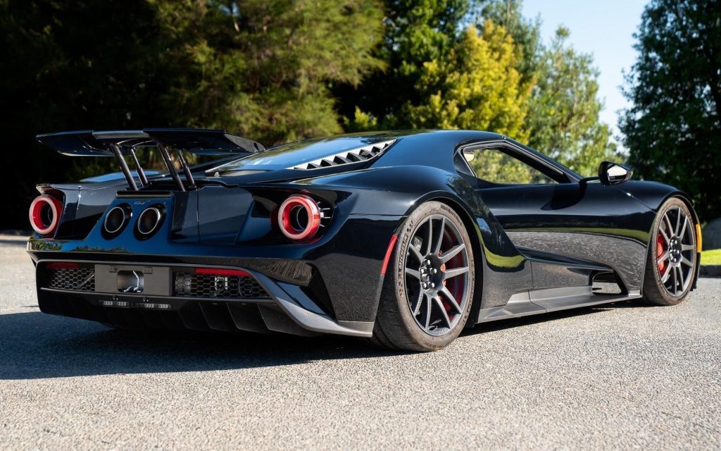 Ford GT rear three quarter view