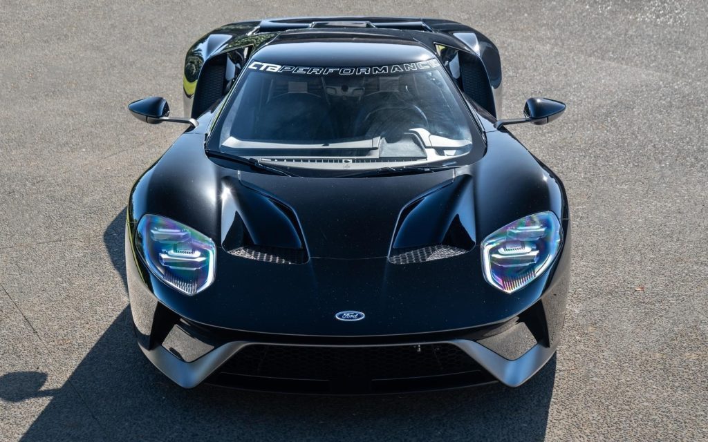 Ford GT head on