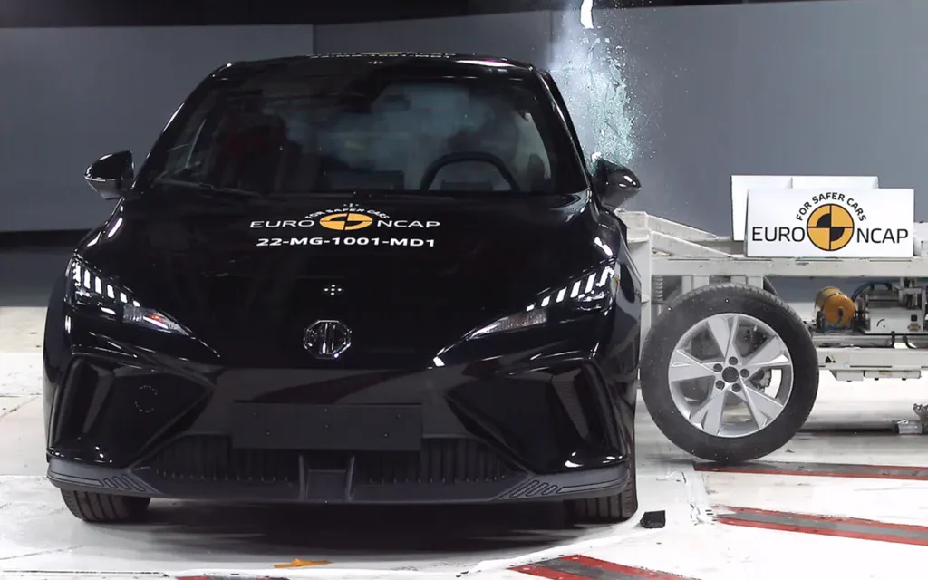 MG4 side impact crash test
