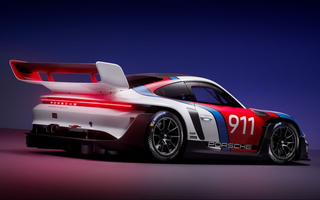 Porsche 911 GT3 R rennsport rear three quarter view