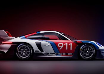 Porsche 911 GT3 R rennsport side profile