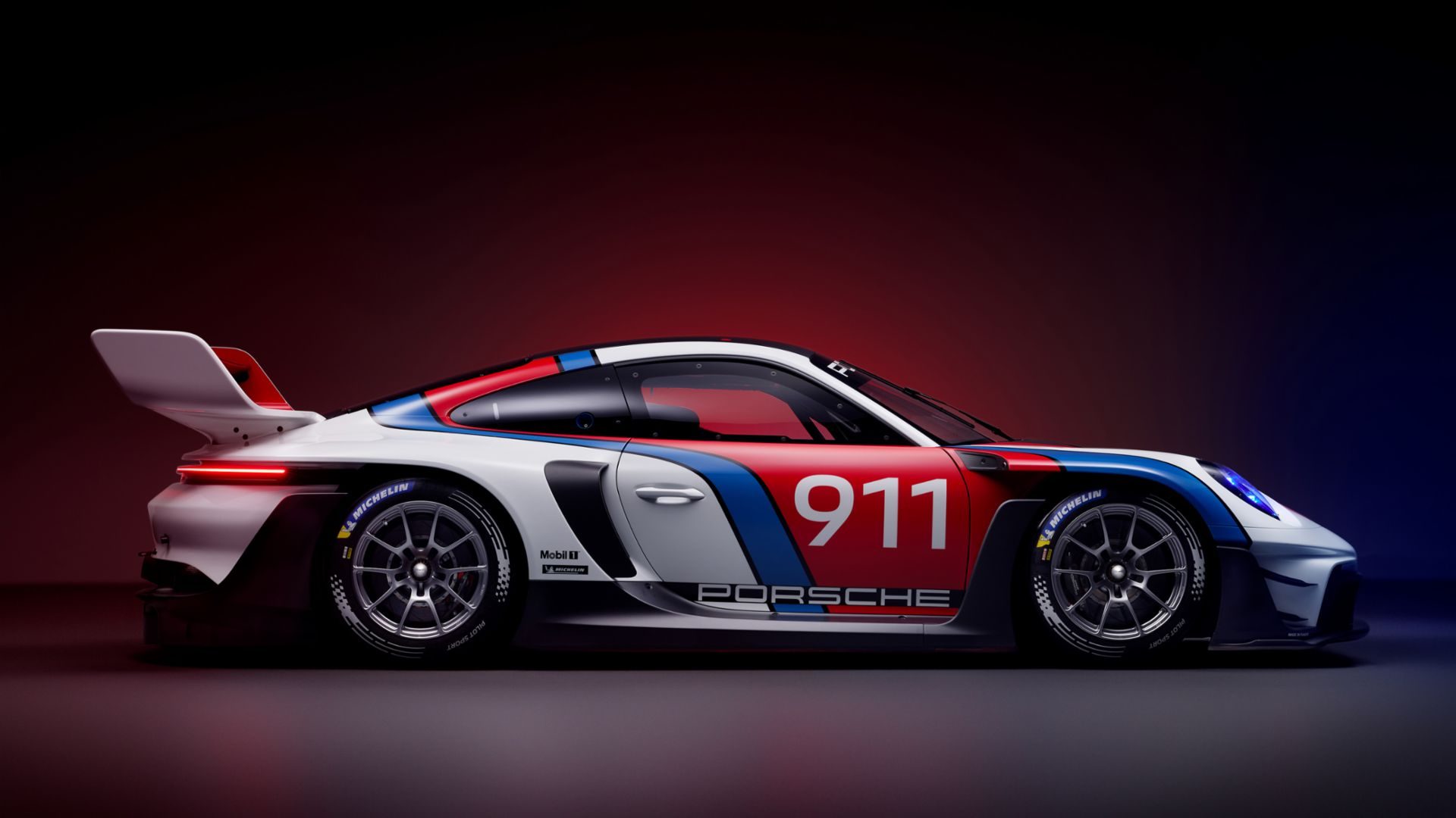 Nowe Porsche 911 GT3 R resport uległo awarii