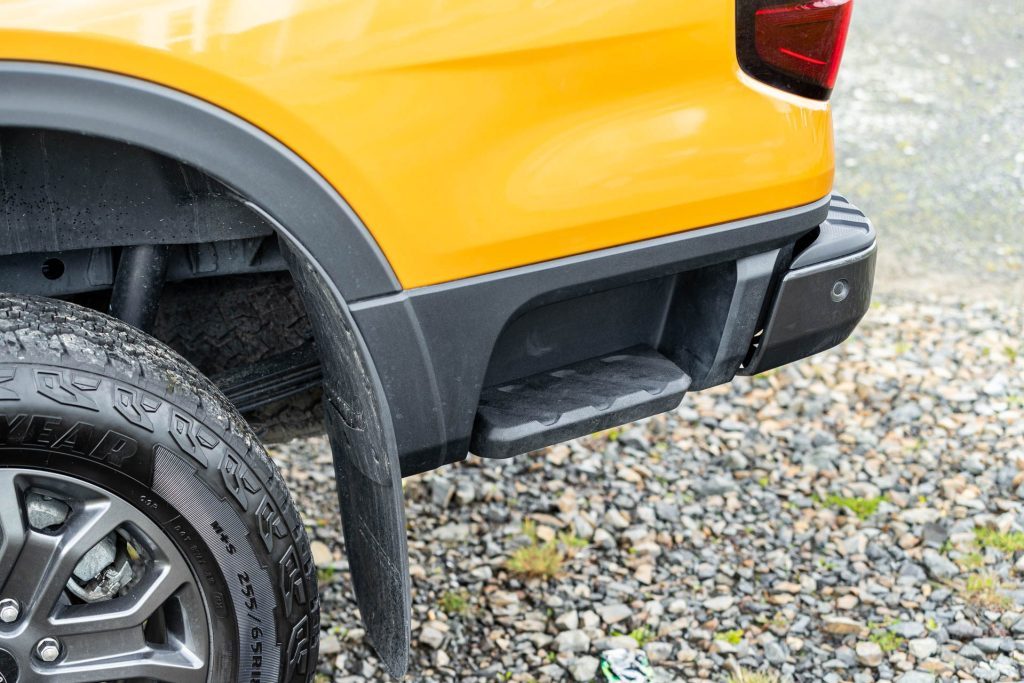 Ford Ranger side step