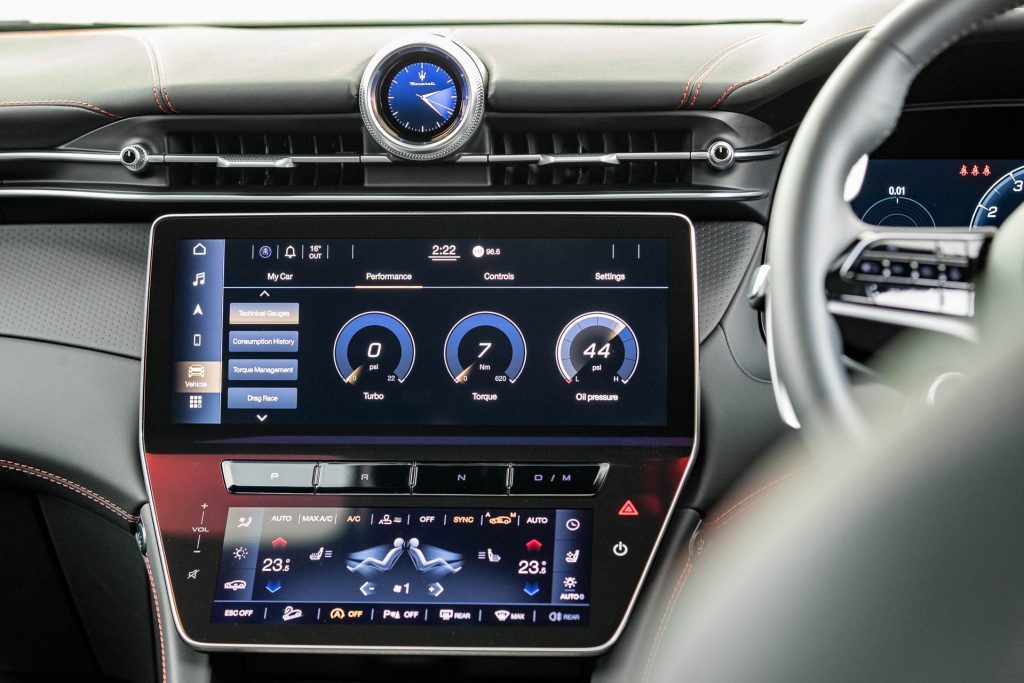 Infotainment screen in the Maserati Grecale Trofeo, with gear selection buttons