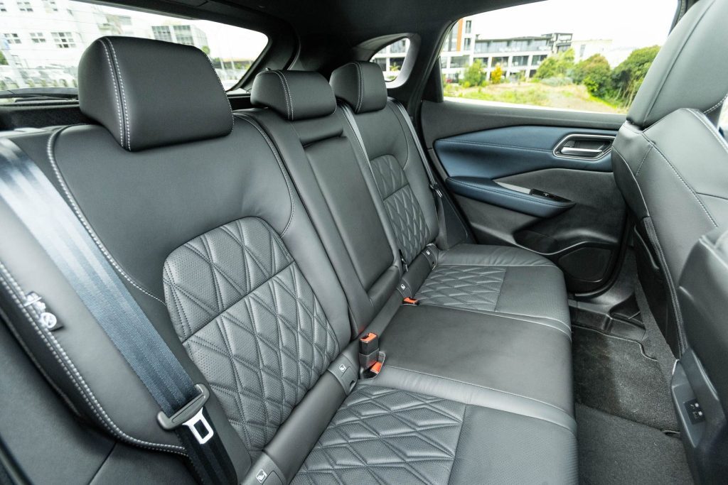 Rear seating area in the Nissan Qashqai Ti-L e-Power