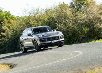 2023 Porsche Cayenne taking a corner