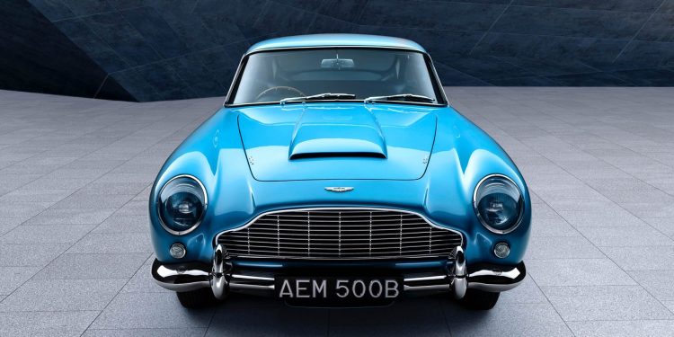 Aston Martin DB5 front view