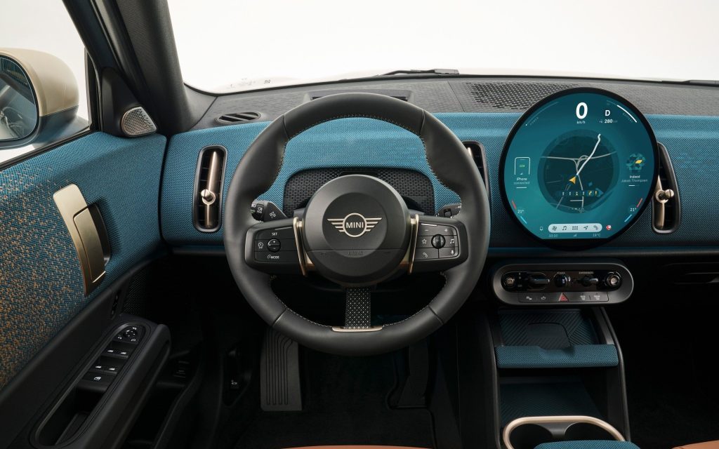 Fully electric Mini Countryman interior