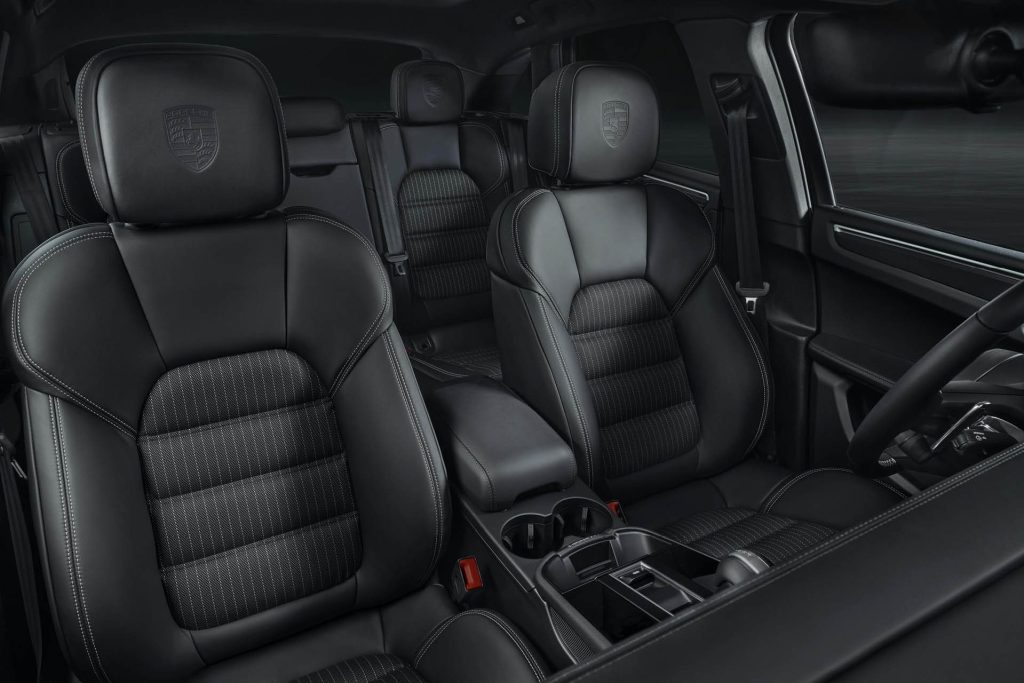 Porsche Macan T interior seats