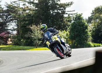 Aprilia SR GT200 scooter taking a corner