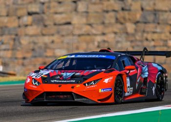 Brendon Leitch racing Lamborghini Huracan GT3