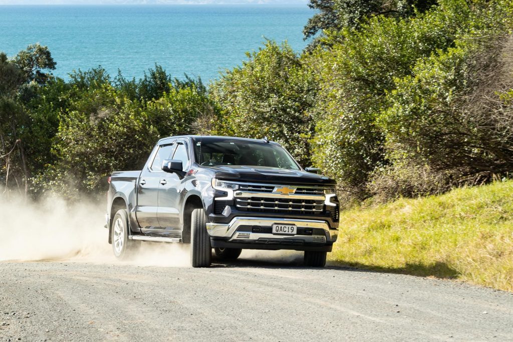 Gravel driving in the Chevrolet Silverado 1500 LTZ Z71