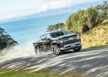 Chevrolet Silverado 1500 LTZ Z71 taking a corner in a sporty fashion