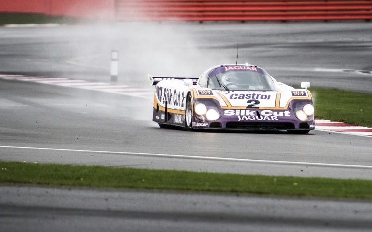 Jaguar XJR-9 LM driving in the rain at Le Mans