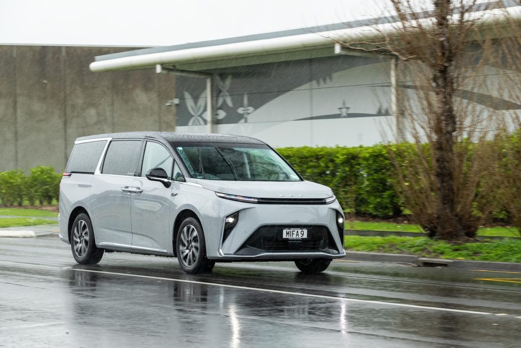 LDV MIFA 9 driving in the Auckland rain