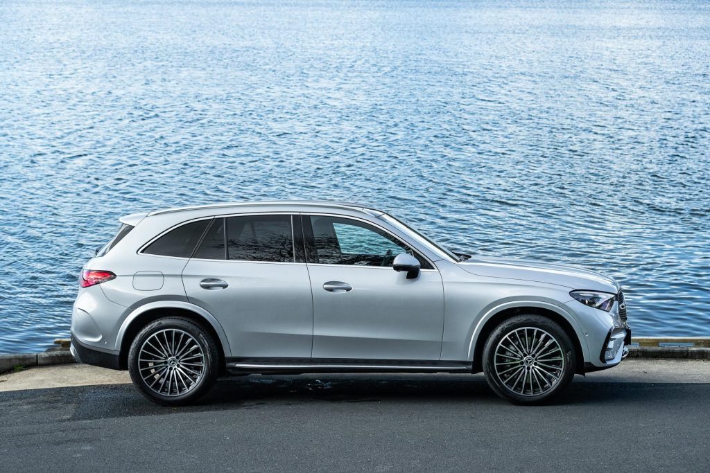 Mercedes-Benz GLC 300 4MATIC side profile, parked with water as a background