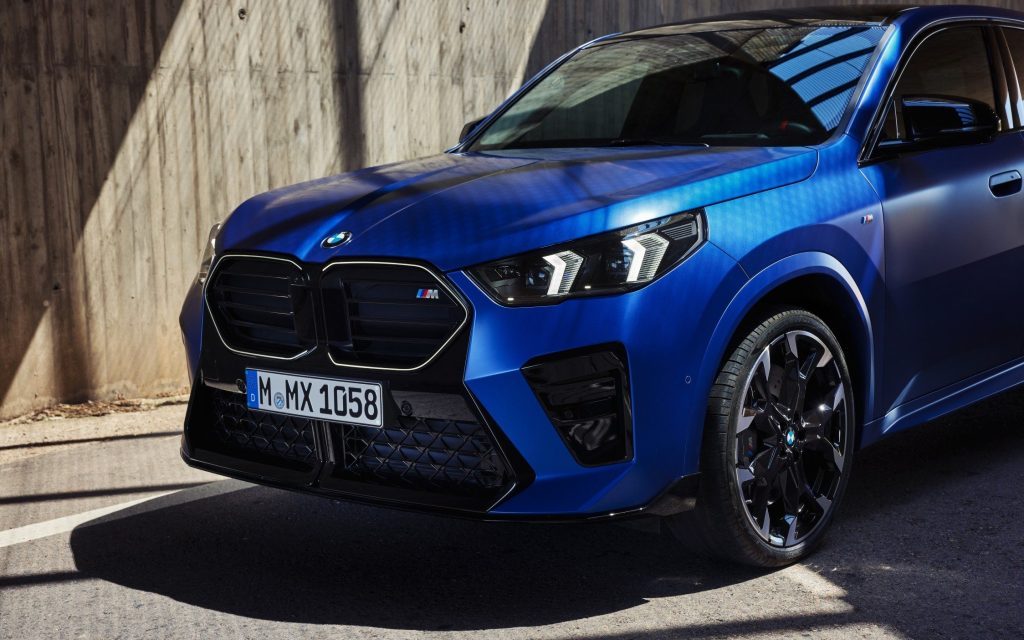 BMW X2 M35i front close up view