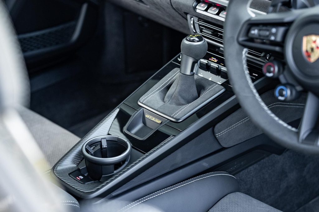 Centre console in the Porsche 911 GT3 RS