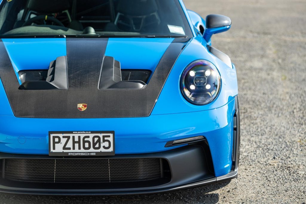 Front profile with headlights and bonnet showing on the Porsche 911 GT3 RS