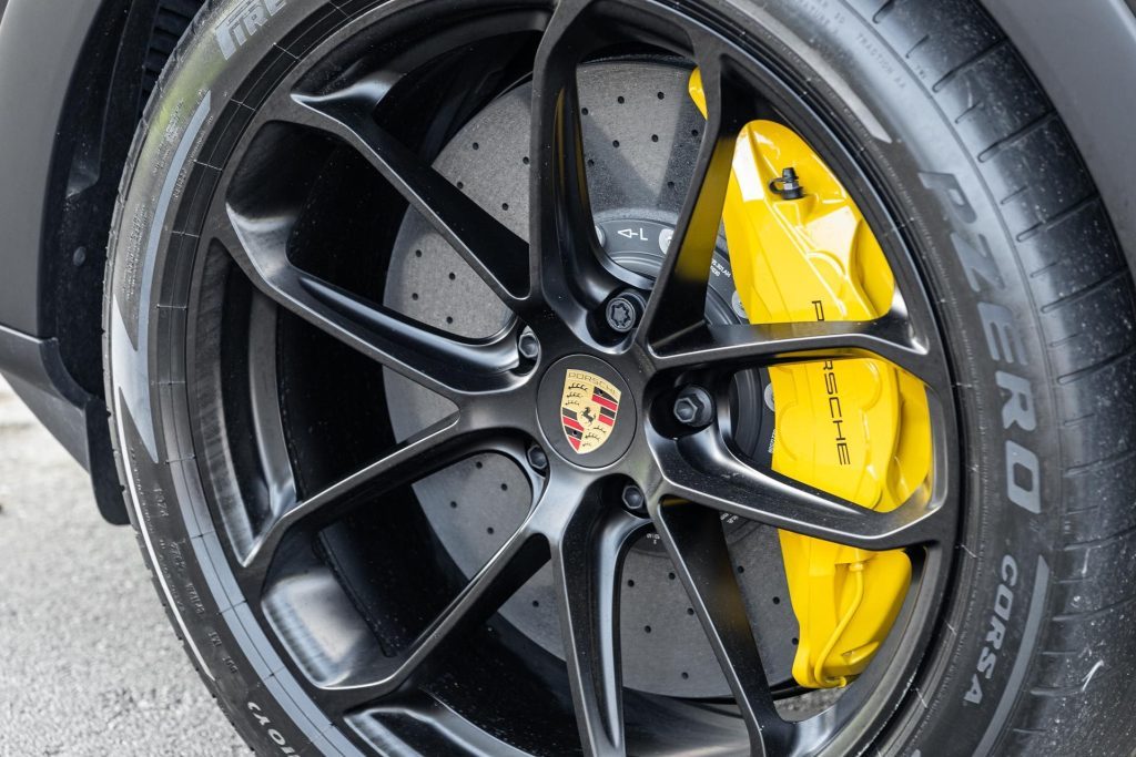 Porsche Cayenne Turbo GT ceramic brakes and wheel detail