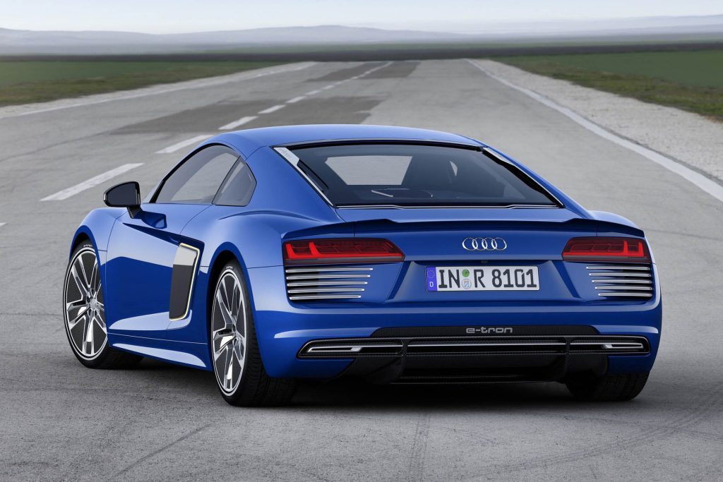 2015 Audi R8 E-tron rear view